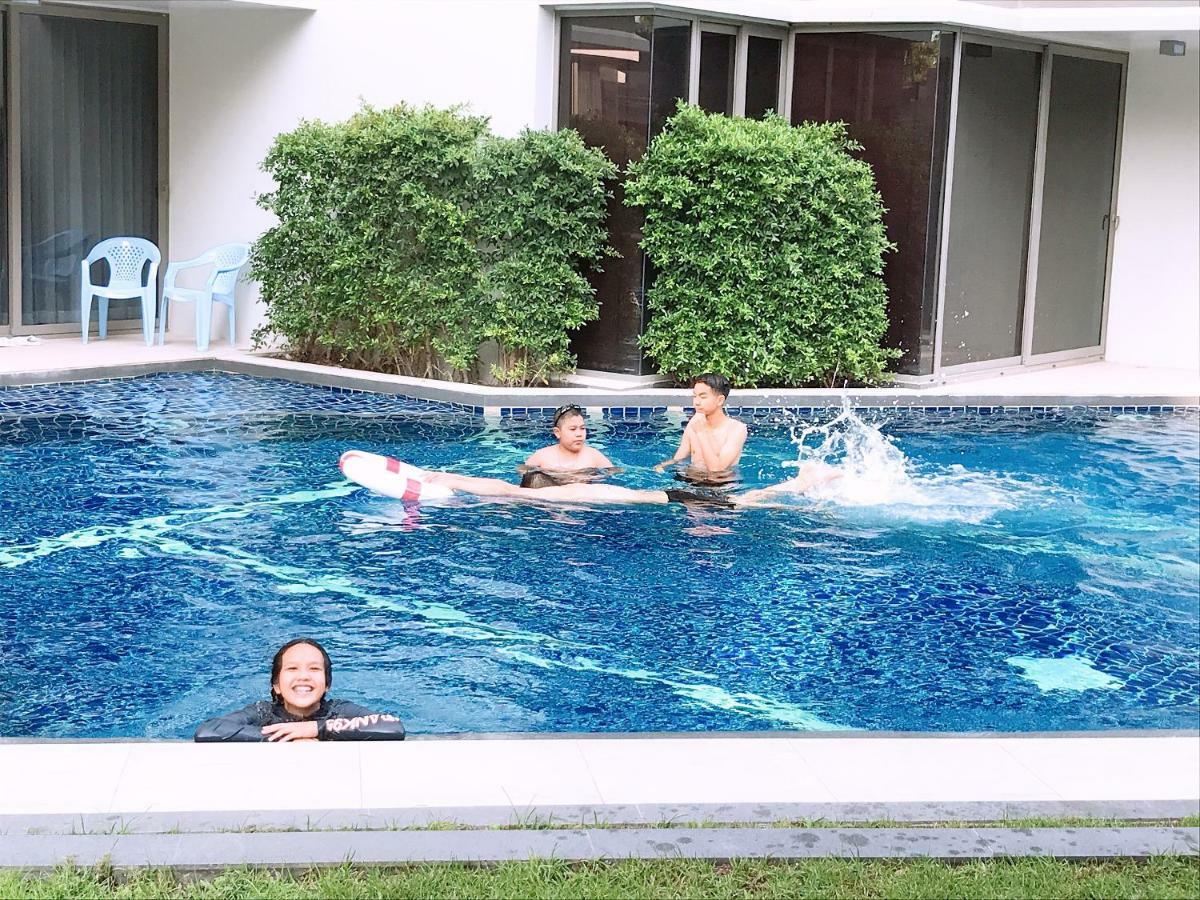 The Pine Hua Hin Apartment Exterior photo